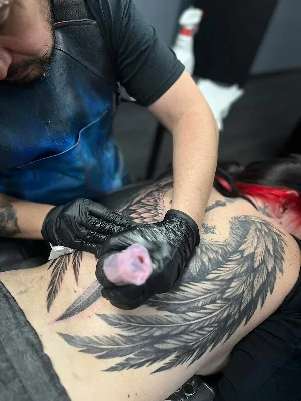 Refined Ink Tattoo Studio — Tattoo shop in Dallas